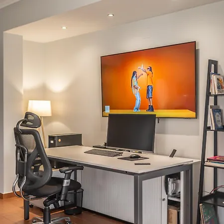 Green Oasis Apartment